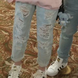 Distressed Boyfriend Jeans